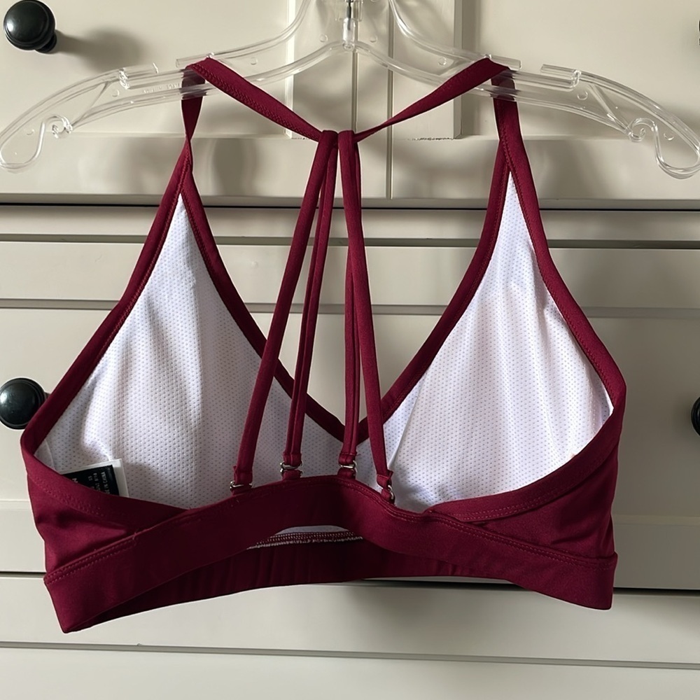SHEIN Sport Studio Women Solid Color Spaghetti Strap Bra w/ Adjustable Straps - Picture 15 of 16